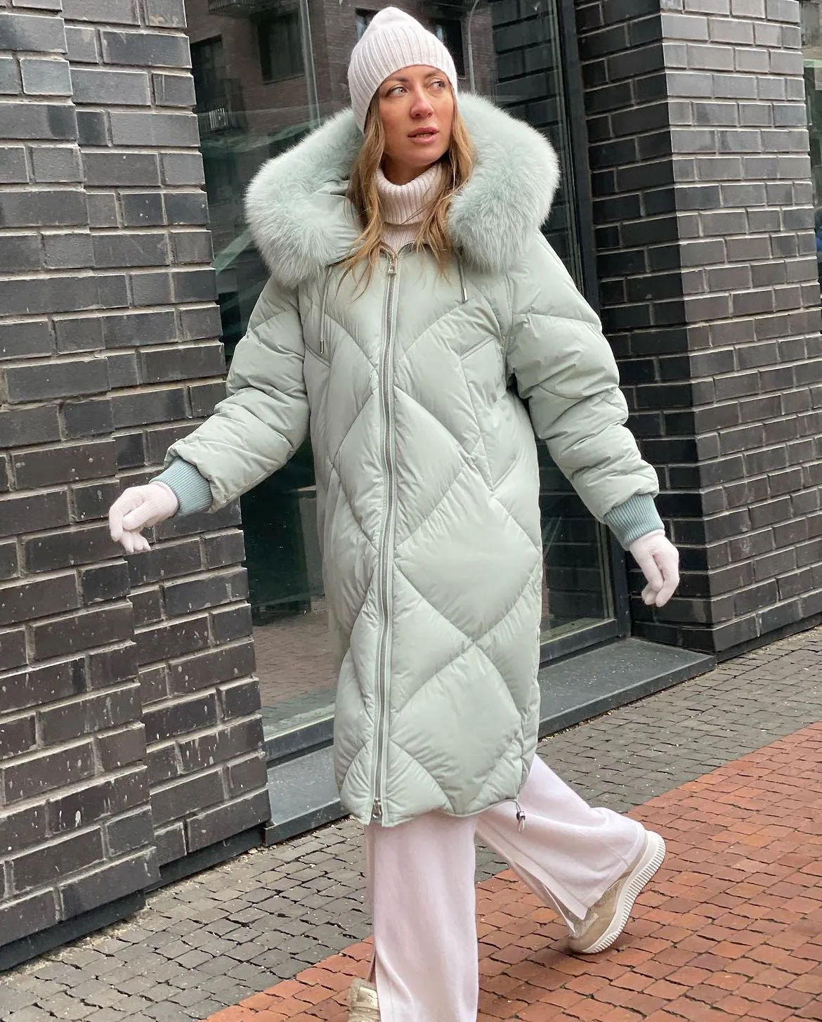 Amour Genuine Polar Fox Fur Down Fill Coat