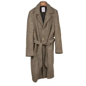 Belted balmacaan coat in handloomed Donegal oatmeal-black herringbone tweed