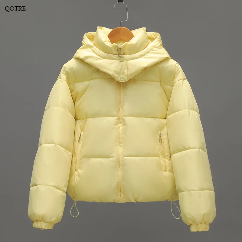 Cropped Water-Resistant Puffer Jacket