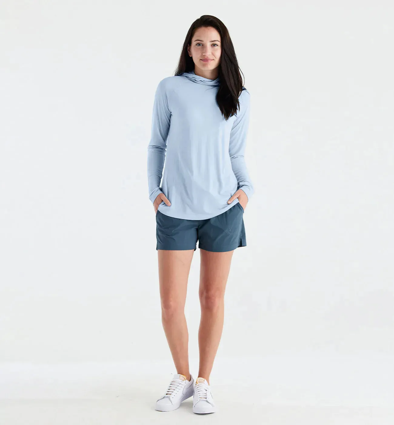 Free Fly Women's Bamboo Lightweight Hoodie II in Clear Sky