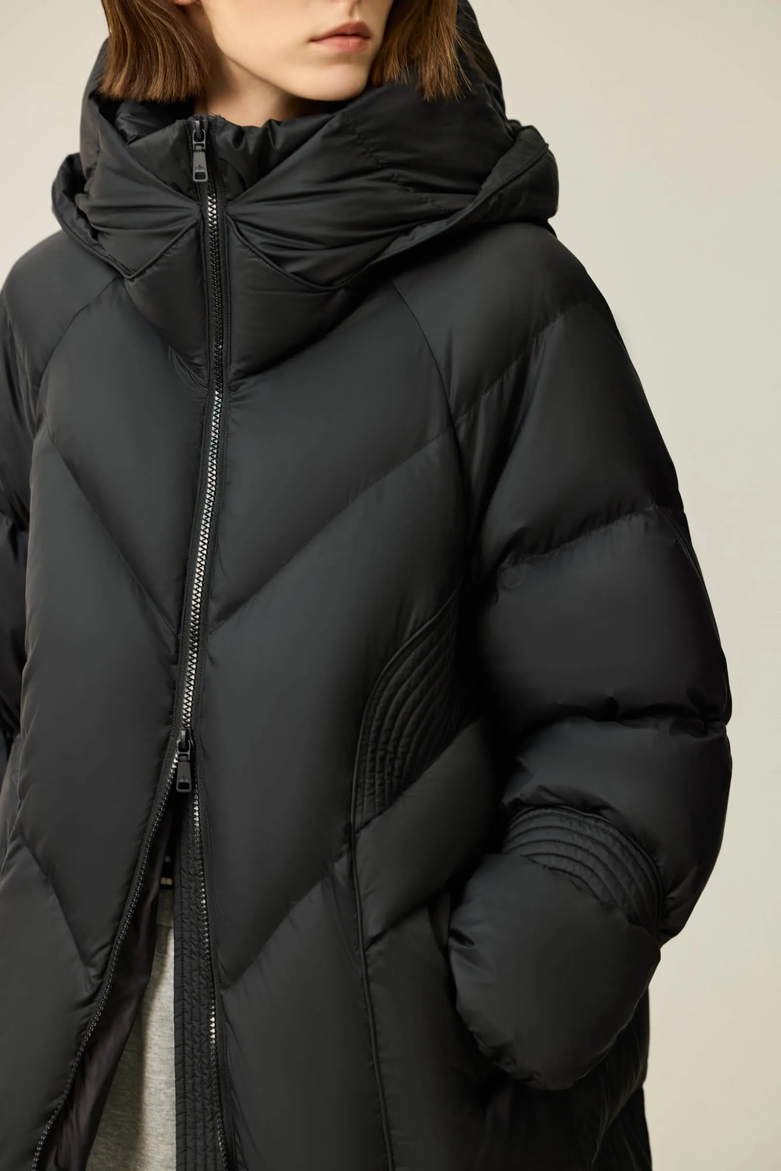 LILY Trendy Puffer Hooded 90% Down Jacket