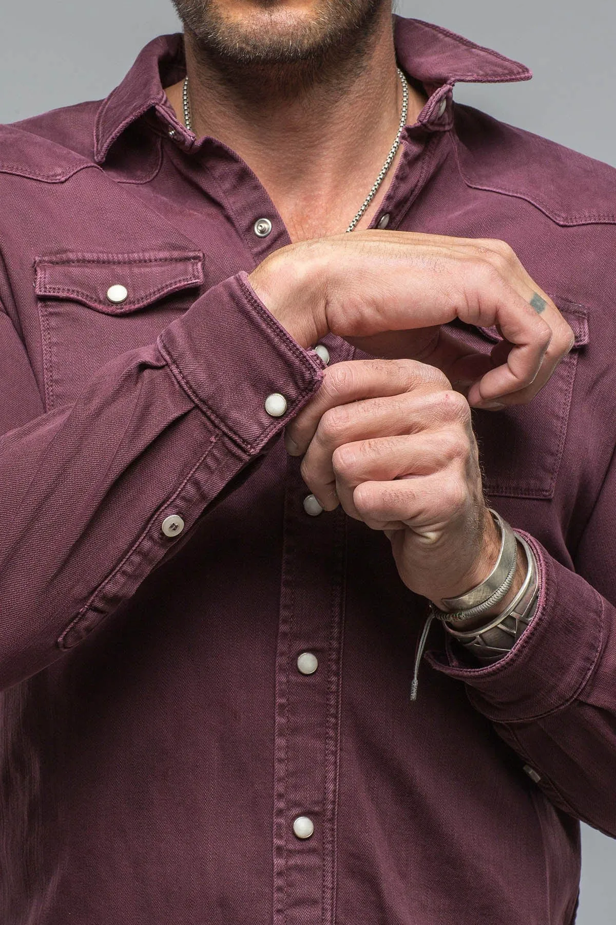 Ranger Colored Denim Snap Shirt In Bordeaux