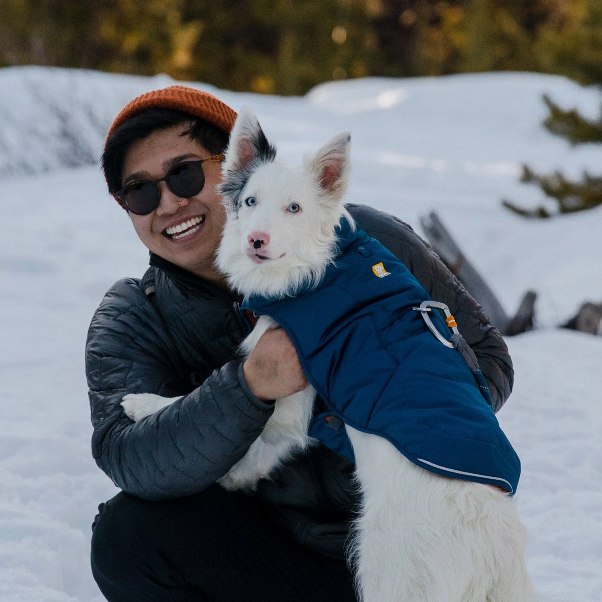 Ruffwear Quinzee Insulated Blue Dog Jacket | Packable, Warm & Ready for Winter Adventures