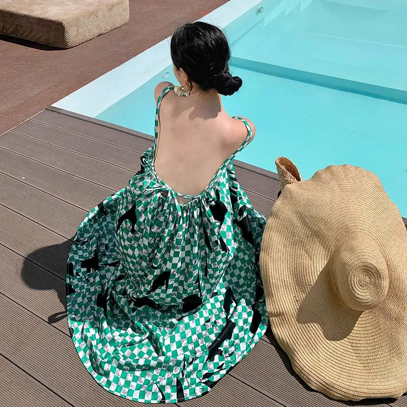 Symmetrical Artistic Backless Checkerboard Halter Green Dress